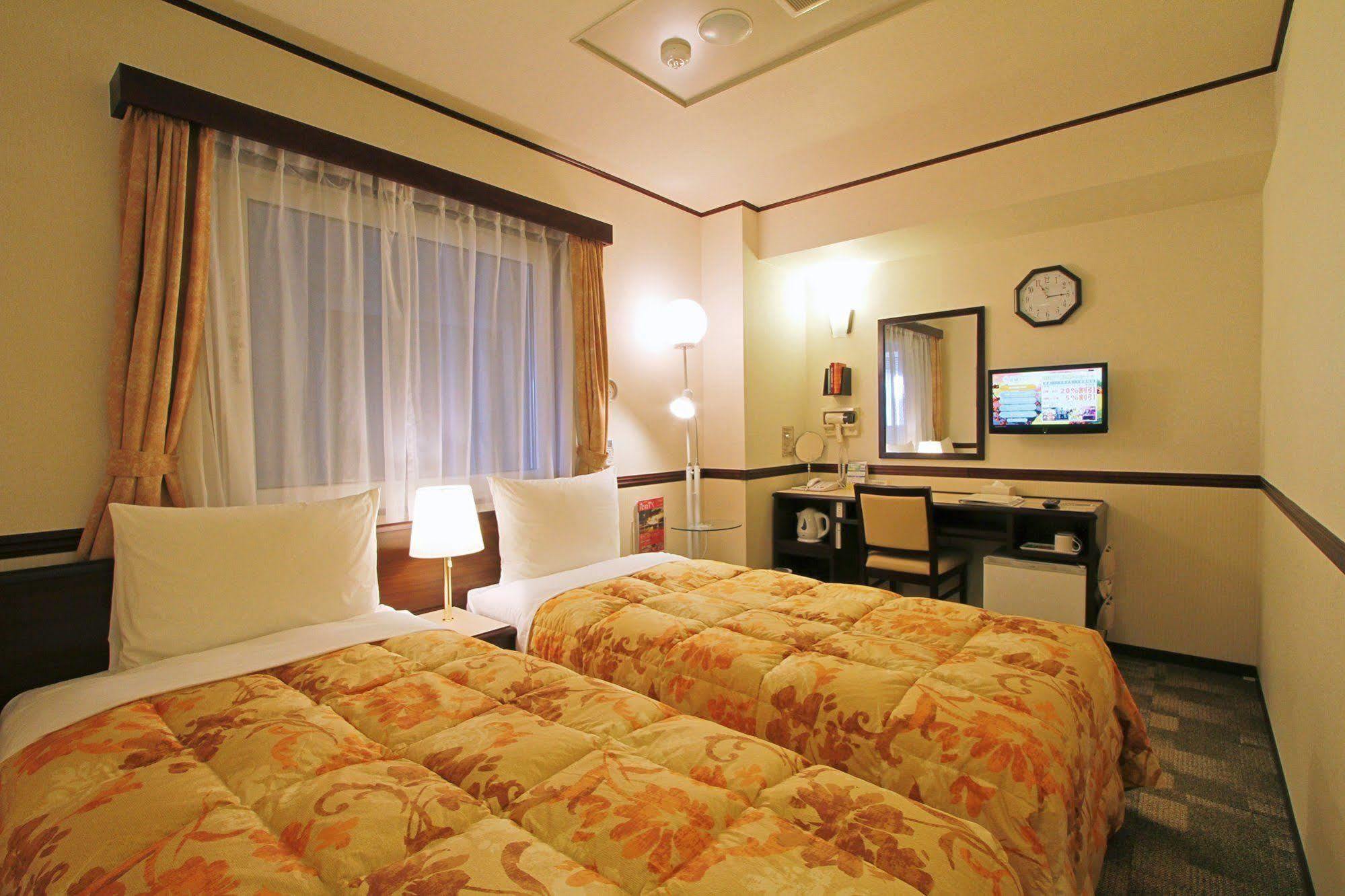 Toyoko Inn Utsunomiya Ekimae No 1 Extérieur photo